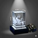 Couple Photo in Crystal - 60x60x100 mm with LED Light Stand - Image 2